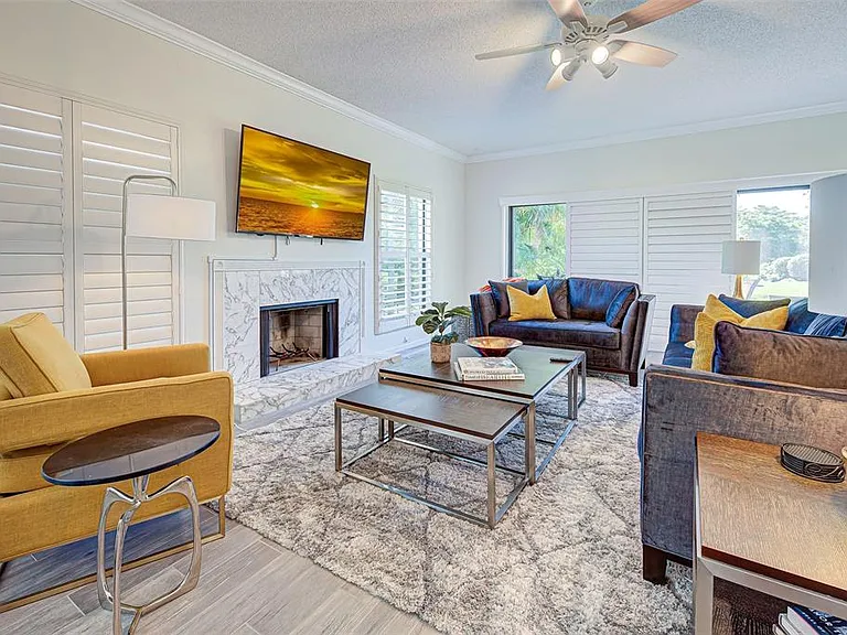1740 Landings Blvd #39 — Photo 31