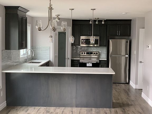 2nd image of 283 Prospect Dr