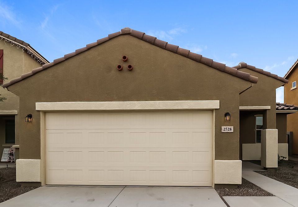 1st image of 2528 S 73rd Ln