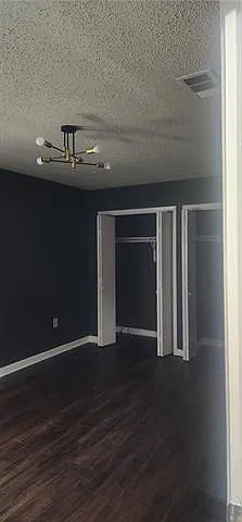 2 bed, 1.5 bath, 961 sqft, $1,300 — Photo 4