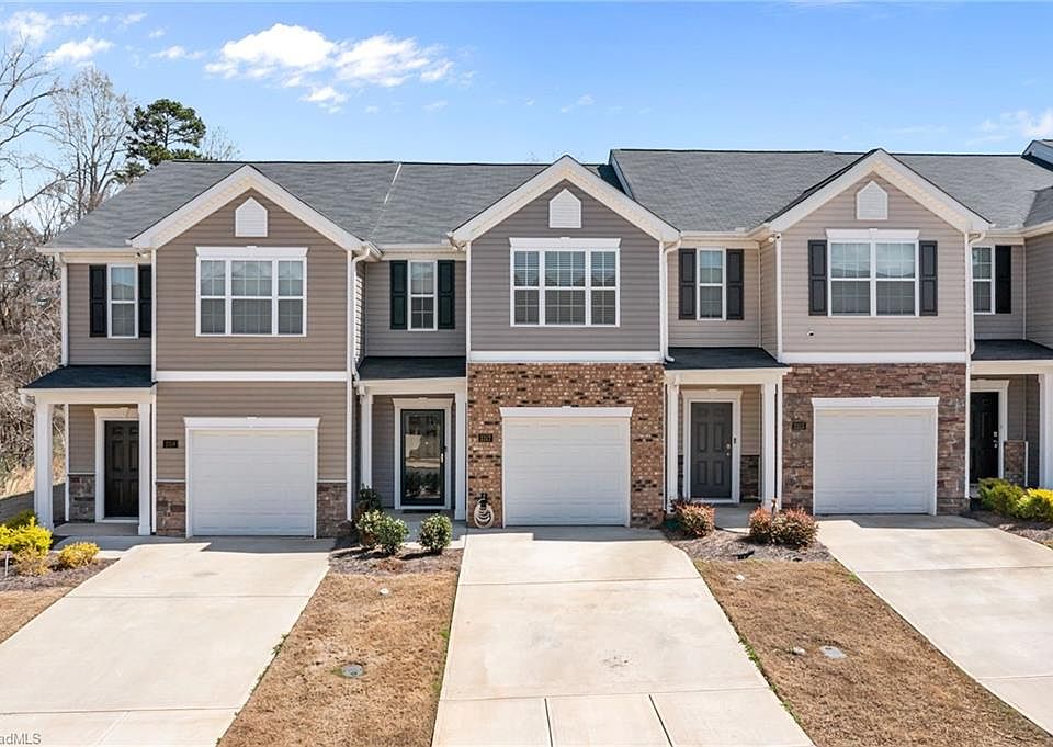 1st image of 2317 Lily Dr