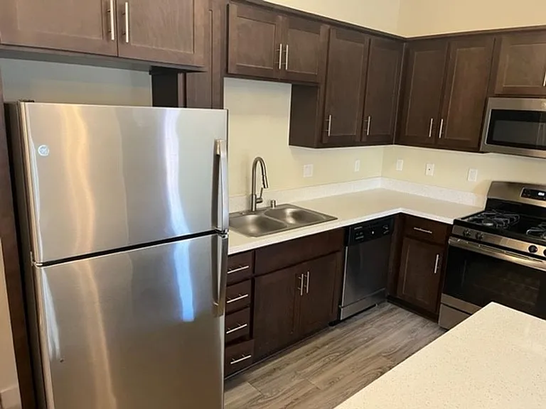 Luxe Ripon Apartments — Photo 96