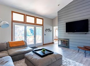 6587 Deer Ridge Dr FLOOR 1, Clarkston, MI 48348