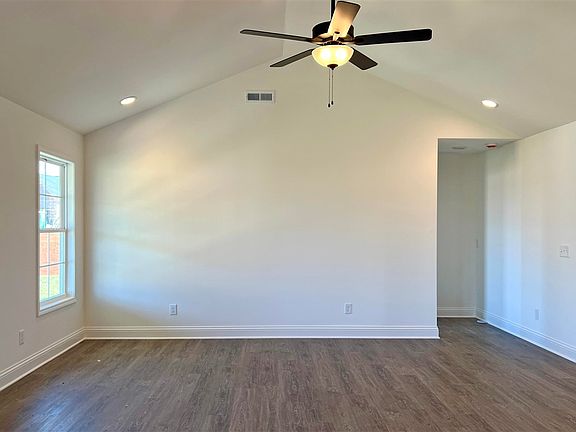 4th image of 122 Magnolia Cir Lot 63