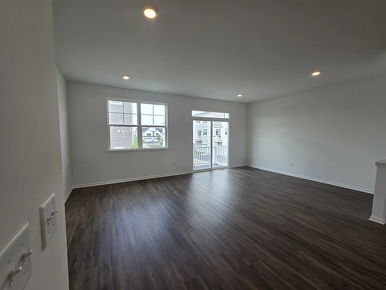 4509 Chelsea Manor Cir — Photo 9