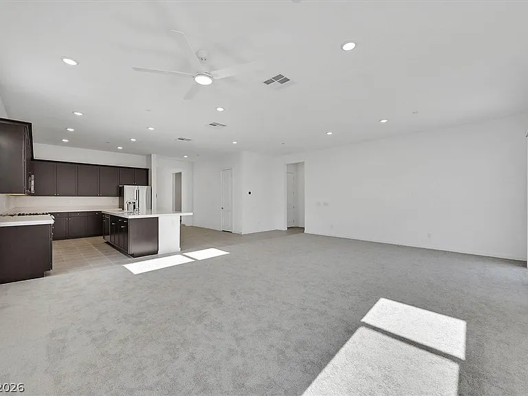 73 Atrani Bay Ct — Photo 6