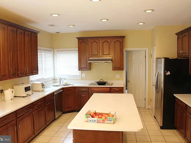 9706 Middleton Ridge Rd — Photo 9