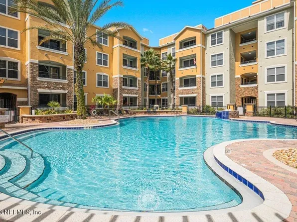 8539 Gate Pkwy W, Jacksonville, FL