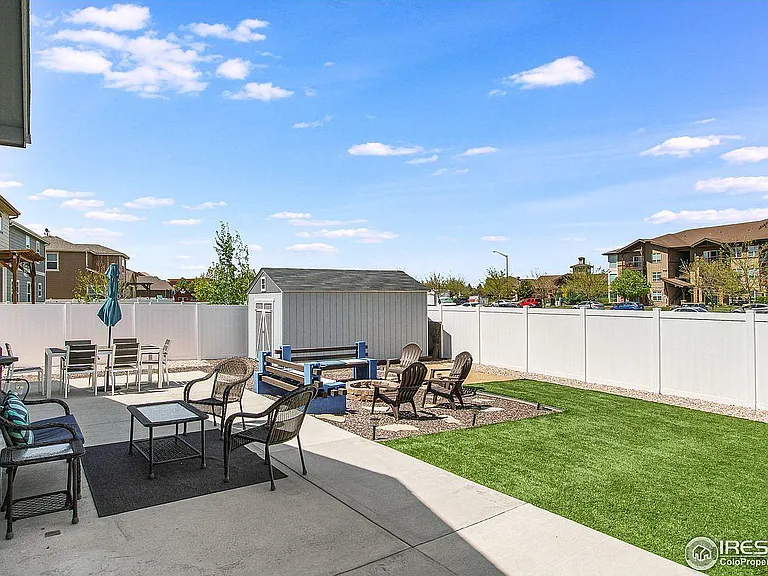 2869 Hydra Dr — Photo 13