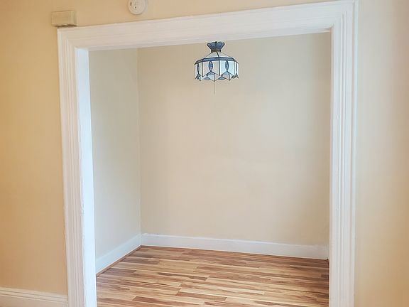 2nd image of 75 2nd Ave Floor 2