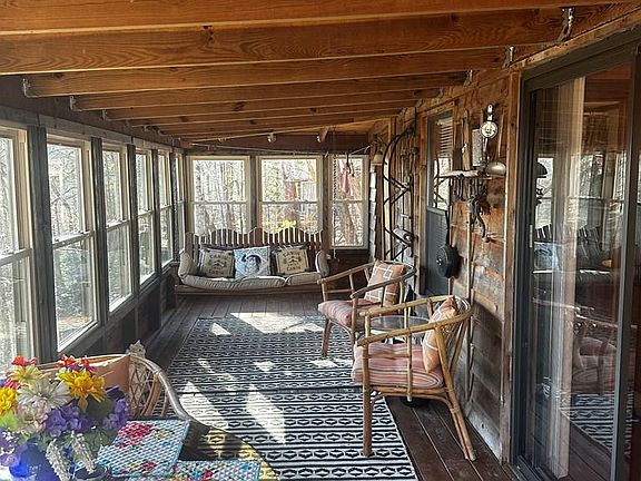 3rd image of 753 Hideaway Mountain Dr