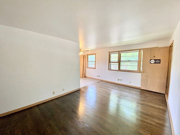 3rd image of 7404 W Fernwood Cir #4