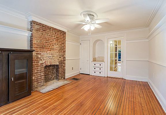 2nd image of 34 Cambridge Pl