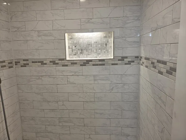 1001 Grants Pkwy — Photo 5