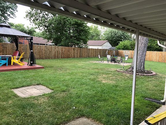 4th image of 5507 Raymond Ct