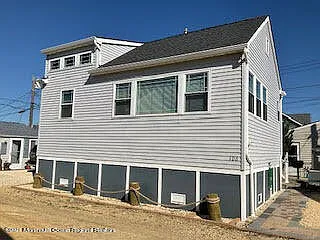 106 W Pompano Way — Photo 25