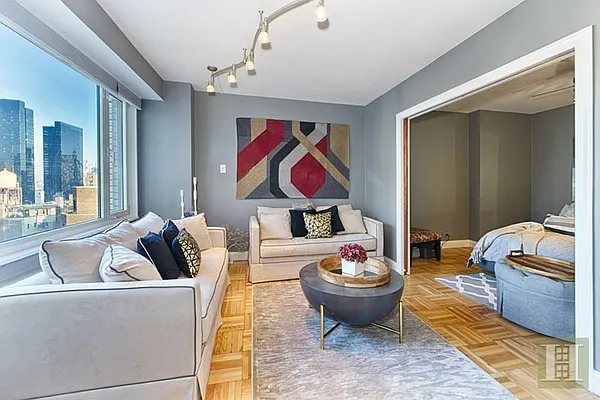 Sold by Halstead Real Estate | media 10