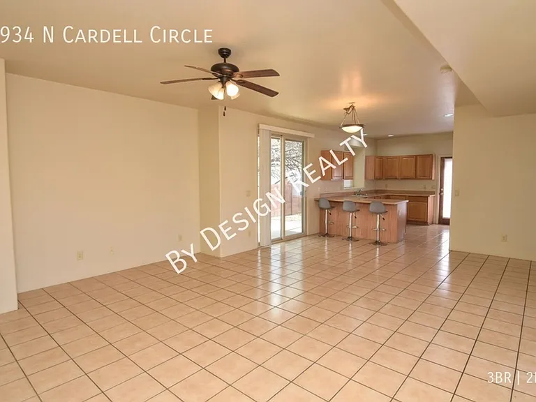 2934 N Cardell Cir — Photo 6