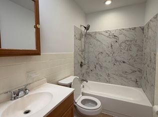 1719 Raspberry Ct, Edison, NJ 08817
