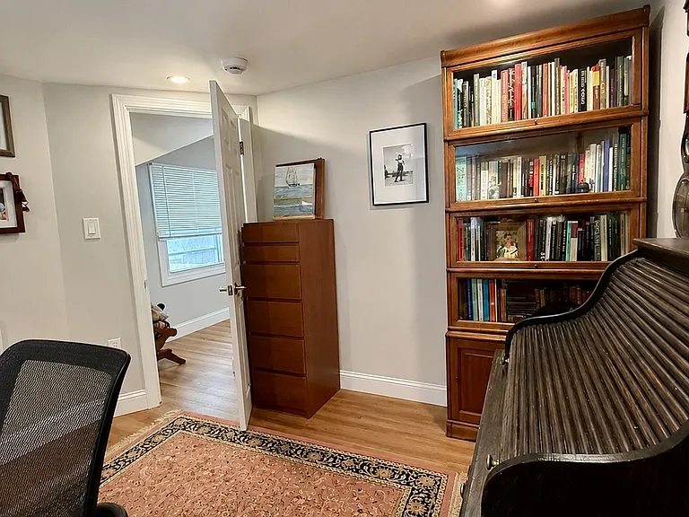 74 Seminole Ave — Photo 22