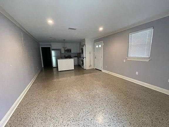 2nd image of 835 Helios Ave