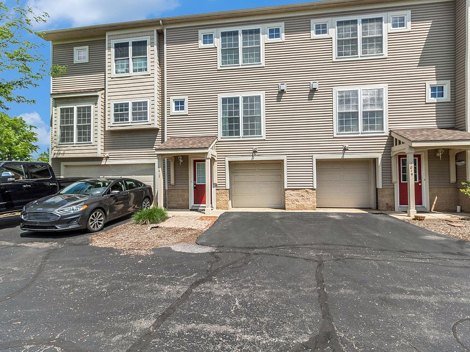 1st image of 1017 Bluestem Ln