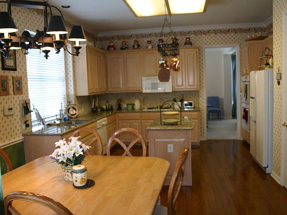Kitchen and Nook