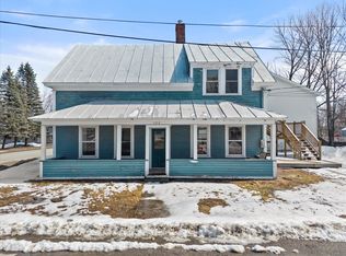 102 Thomas Mcclellan Road, Farmington, ME 04938