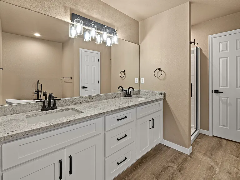 250 Rock Bridge Ln — Photo 31
