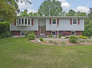 25 Greenfield St, Poughkeepsie, NY 12603