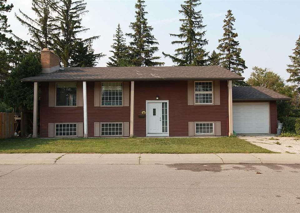 1st image of 904 S 73rd Ave SW