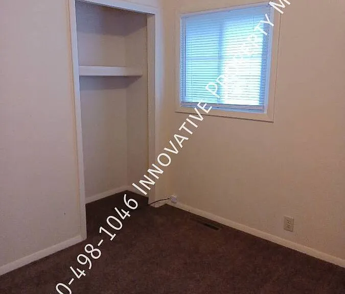 2829 Plainfield Ave — Photo 24