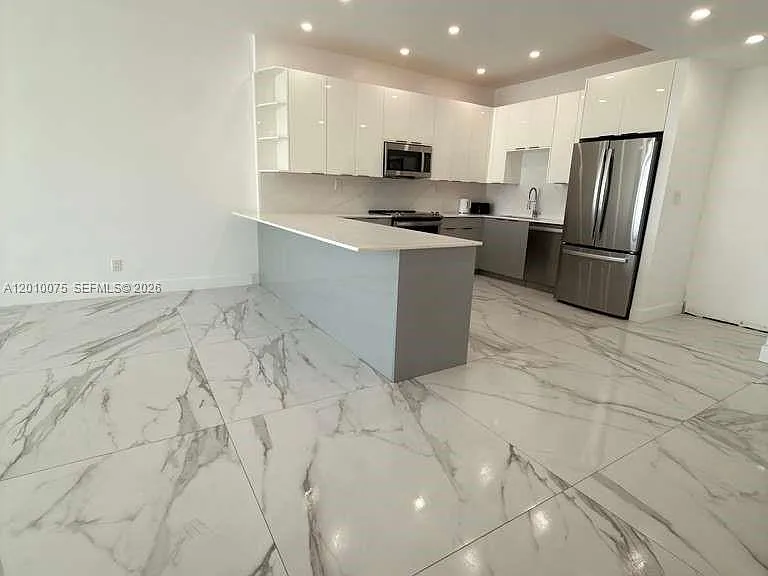 19370 Collins Ave #Penthouse 3 — Photo 7