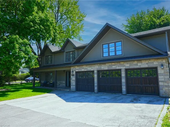 52 Joymar Dr, Mississauga, ON L5M 1E9