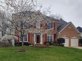 5285 Beech Haven Ct, Fairfax, VA 22032
