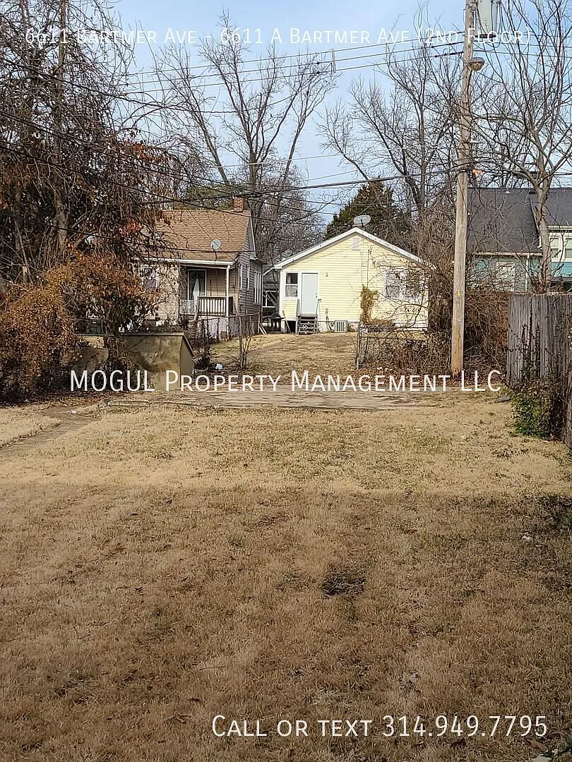 Huge Top Floor All Electric Home! Off Street Parking! — Photo 4
