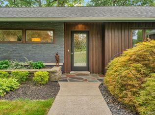 4115 Orchard Way, Bloomfield Hills, MI 48301