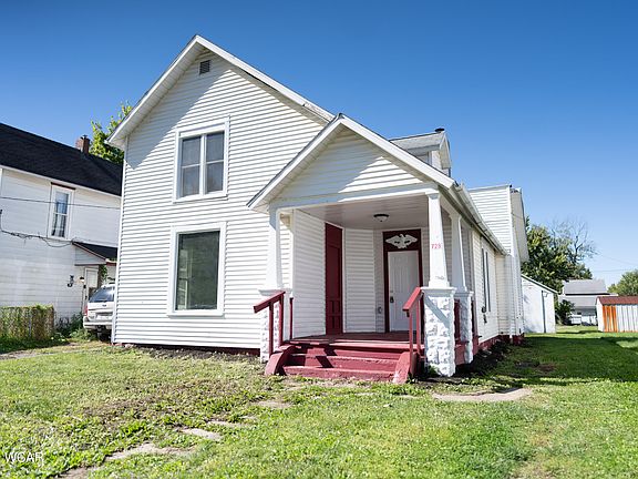 2nd image of 728 Holly St