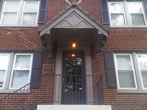 2nd image of 1350 McHenry St APT 2