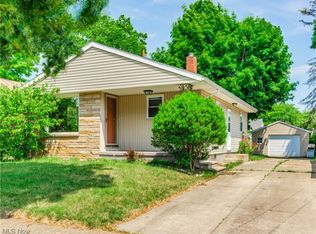 1025 Flanders Ave, Akron, OH 44314