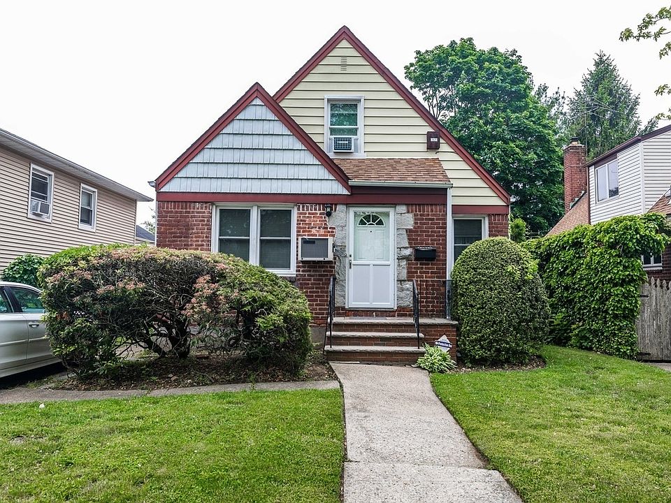 1st image of 78-26 267th St