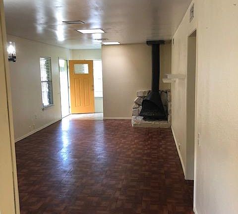 4th image of 3728 Byers Ave