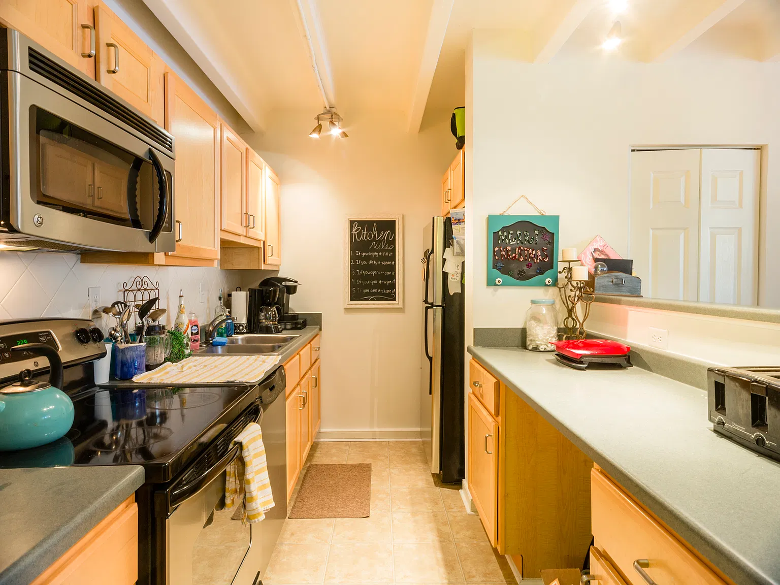 Preston Square Apartments — Photo 1
