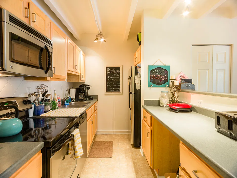 Preston Square Apartments