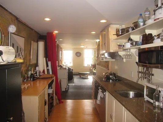 Rented by Citi Habitats | media 14