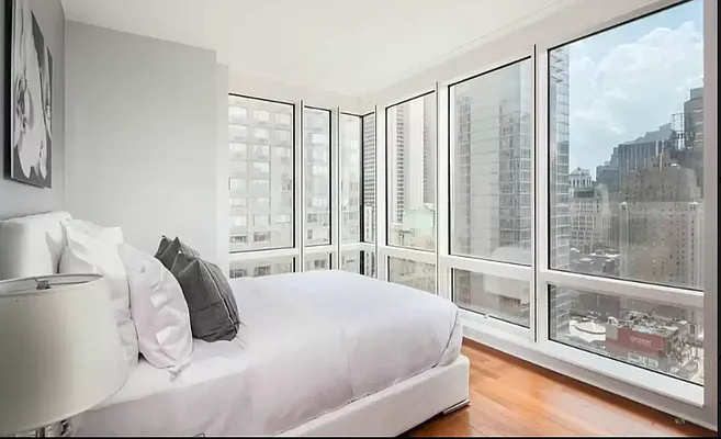 Rented by Compass | media 10