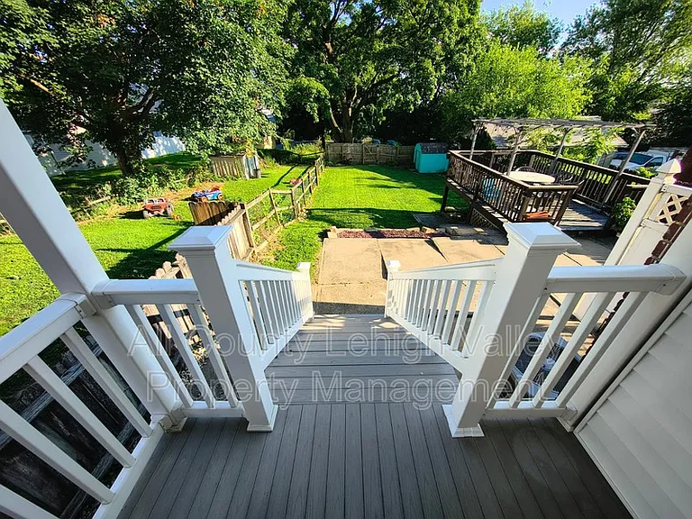 20 E Prospect St — Photo 16