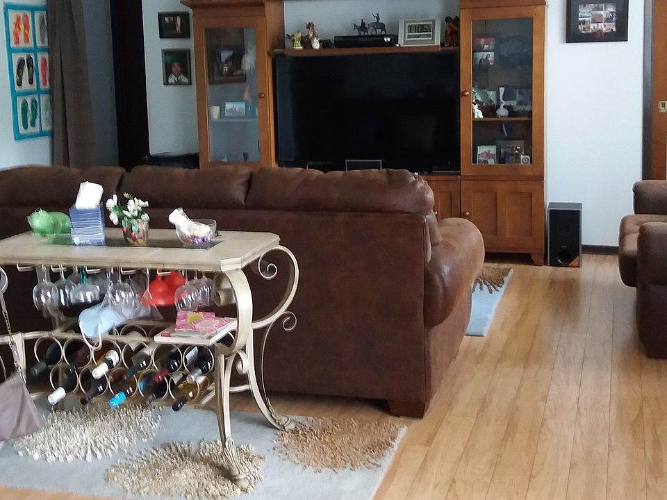 2nd image of 138 Colina Cir