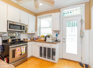 4418 N Manor Ave #1, Chicago, IL 60625