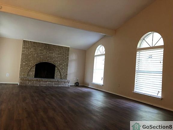 3rd image of 3013 Teakwood Dr